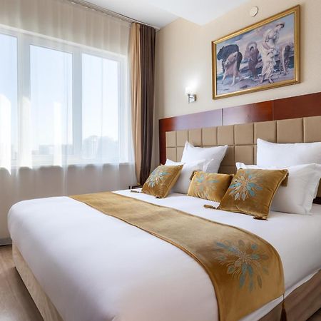 Regardal Hotel Almaty Luaran gambar