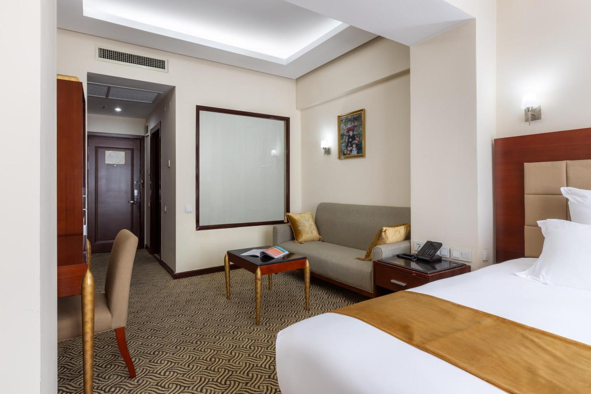 Regardal Hotel Almaty Luaran gambar